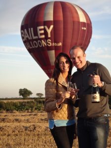 wedding couple by hot air balloon