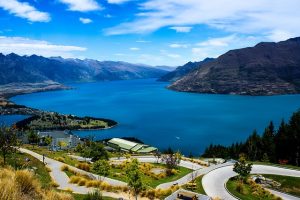 lake wakatipi queenstown